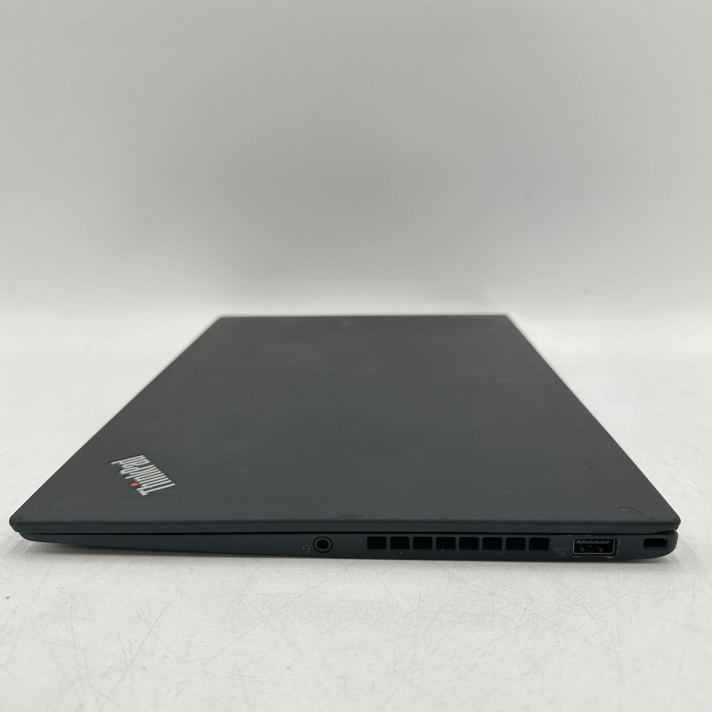 Lenovo Thinkpad X1 Carbon 5th Gen 14" i5-6200U 2.3GHz 8GB RAM 256GB SSD W10Pro