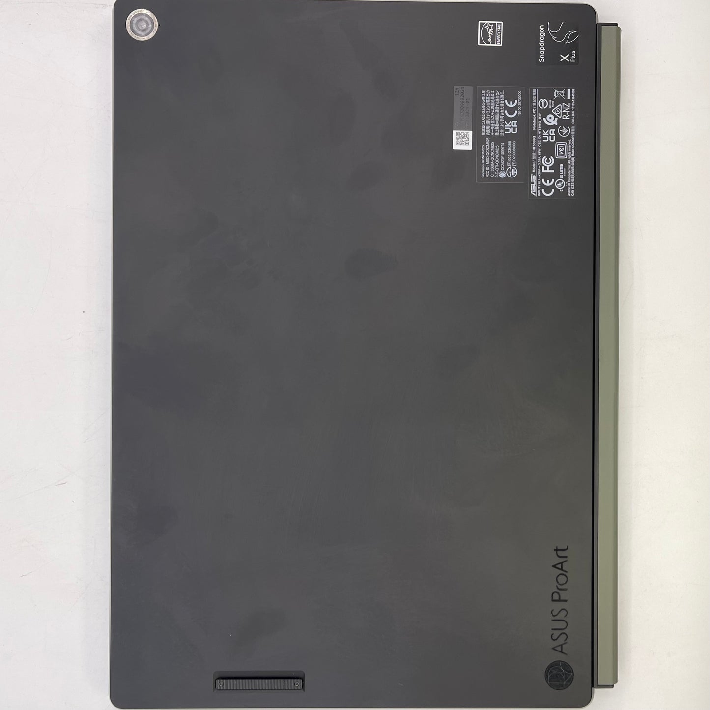 Asus ProArt PZ13 HT5306Q 13.3" Snapdragon X Plus 16GB RAM 1TB SSD ADRENO