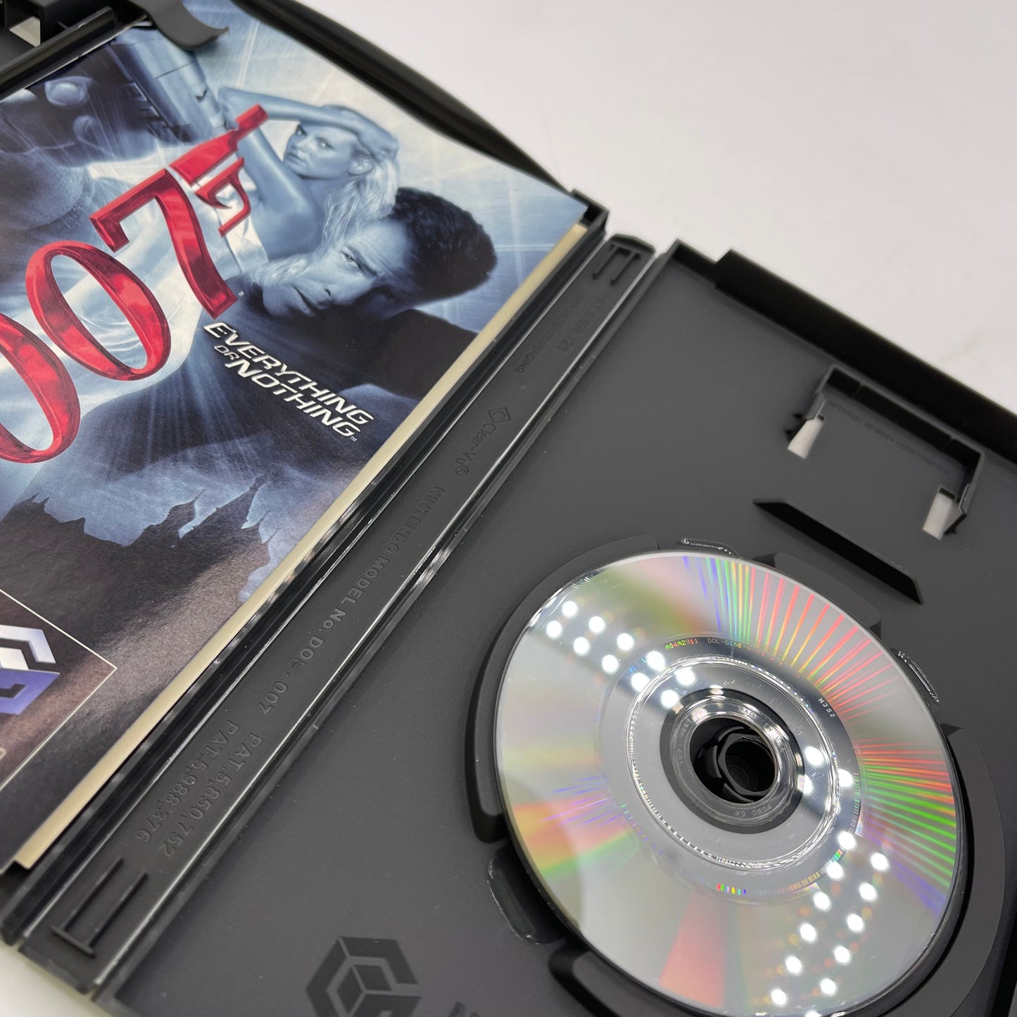 James Bond 007: Everything or Nothing (Nintendo GameCube, 2004)