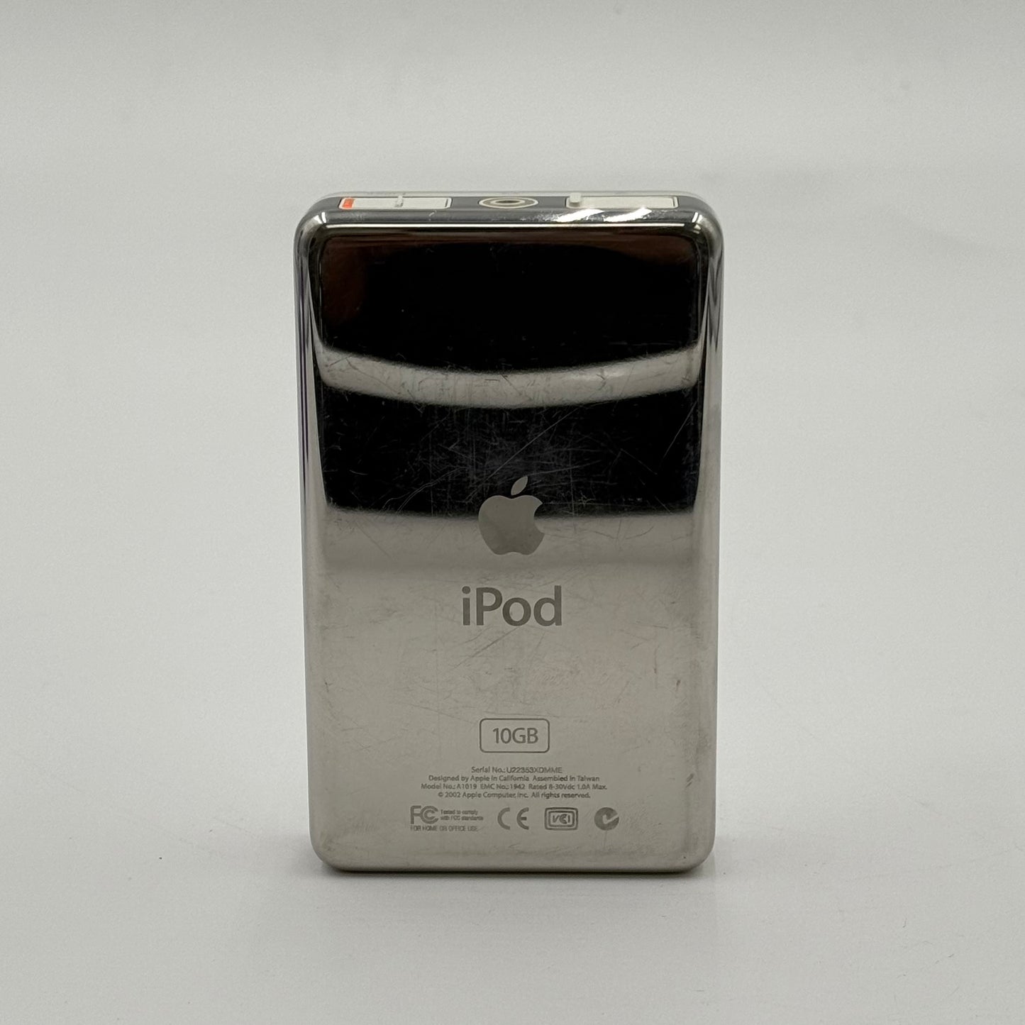 Broken Apple iPod Classic 2nd Gen 10GB White A1019 For Parts