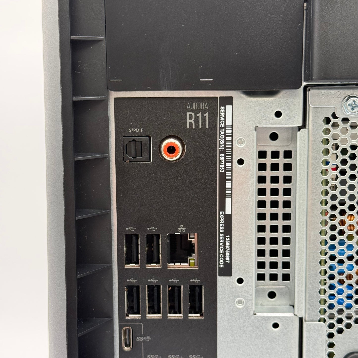 Alienware Aurora R11 Core i7-10700F 2.90GHz 16GB RAM 1TB HDD Nvidia GeForce RTX 2060