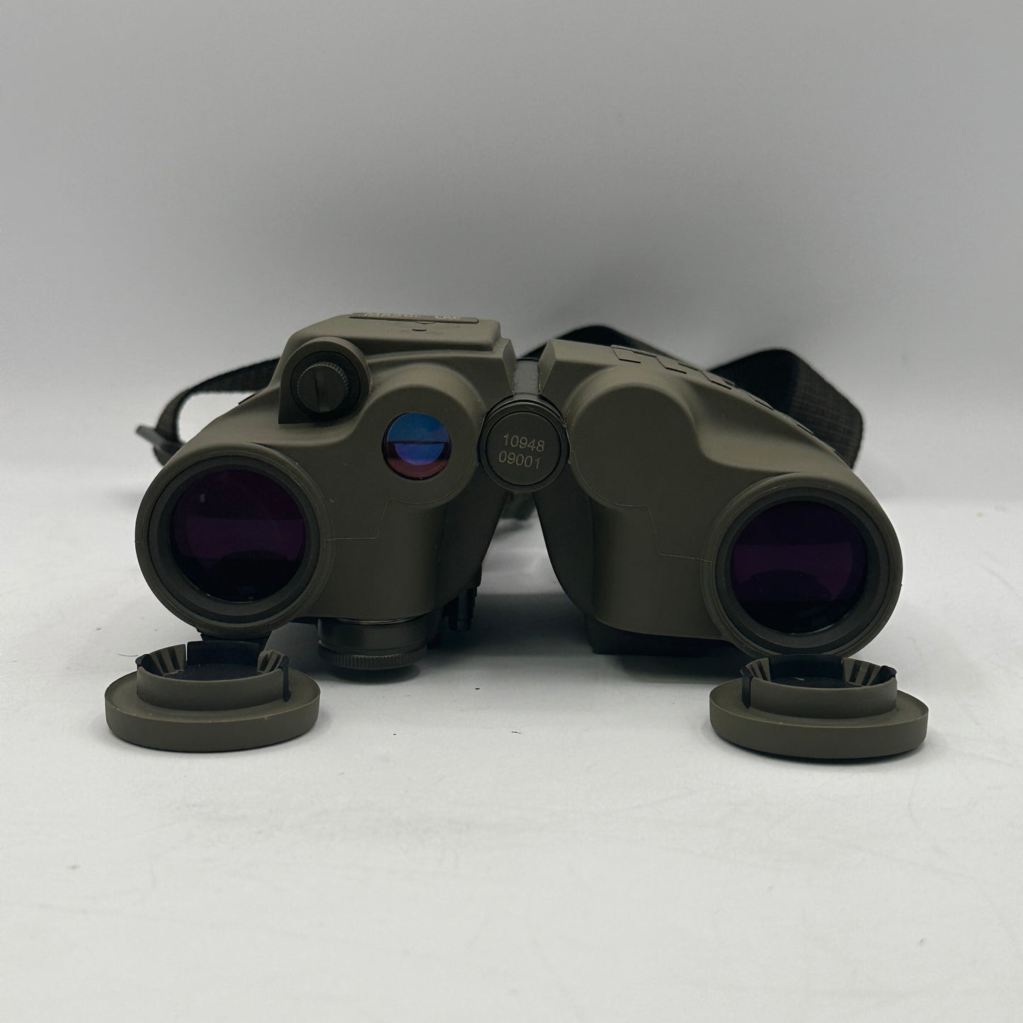 Steiner Miltary Grade Binoculars M830r LRF 1535nm 8x30mm - 2681