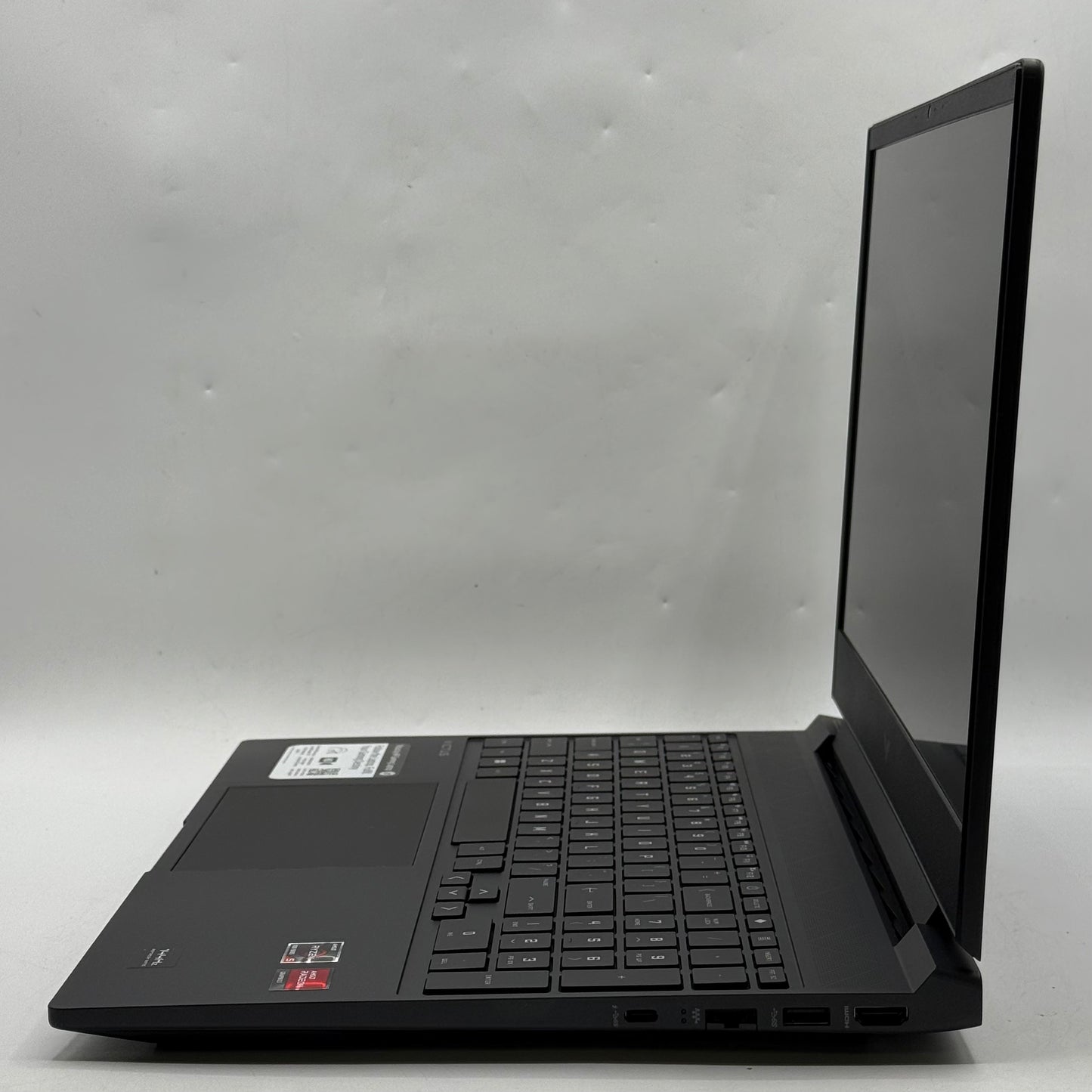 HP Victus 15-FB2063DX 15.6" Ryzen 5 7535HS 3.3GHz 8GB RAM 512GB SSD