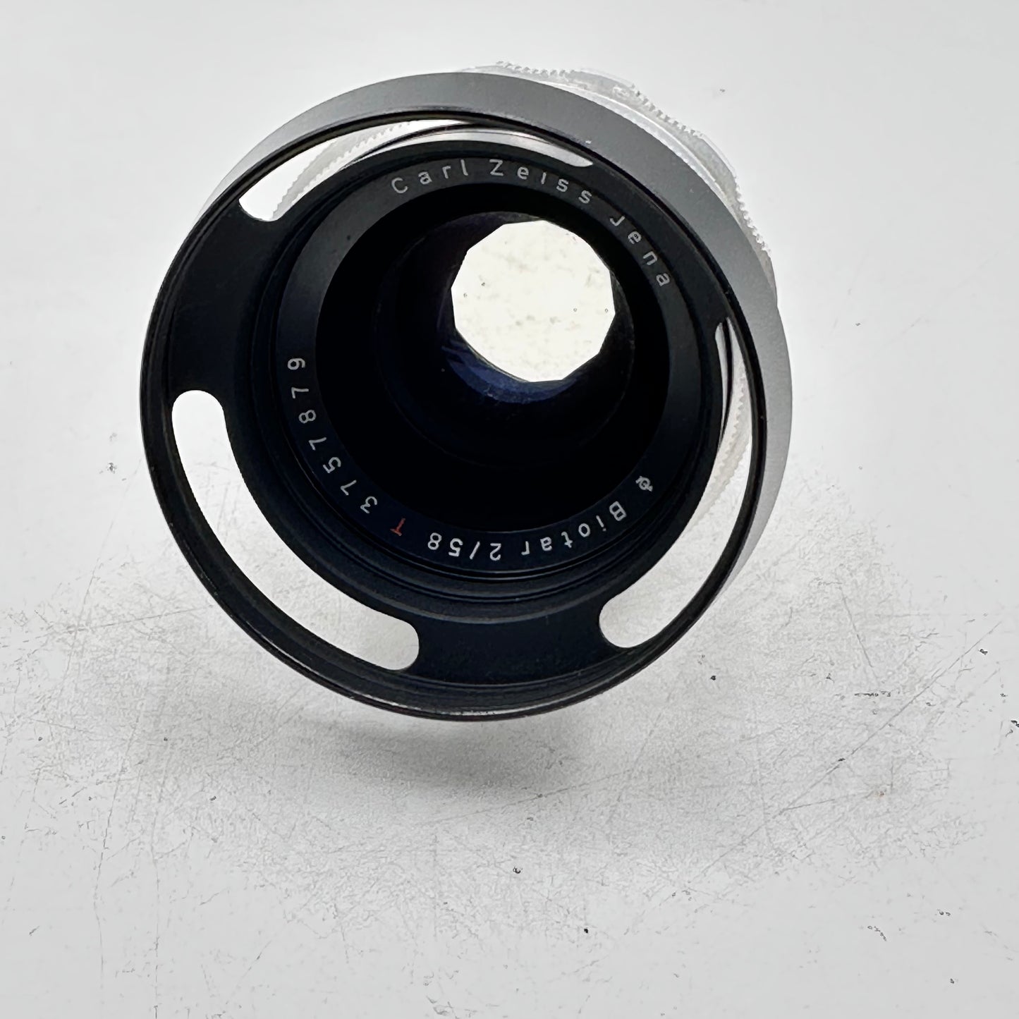 Carl Zeiss Jena Biotar Red T 49mm f/2.0 12-Blades Exakta Mount