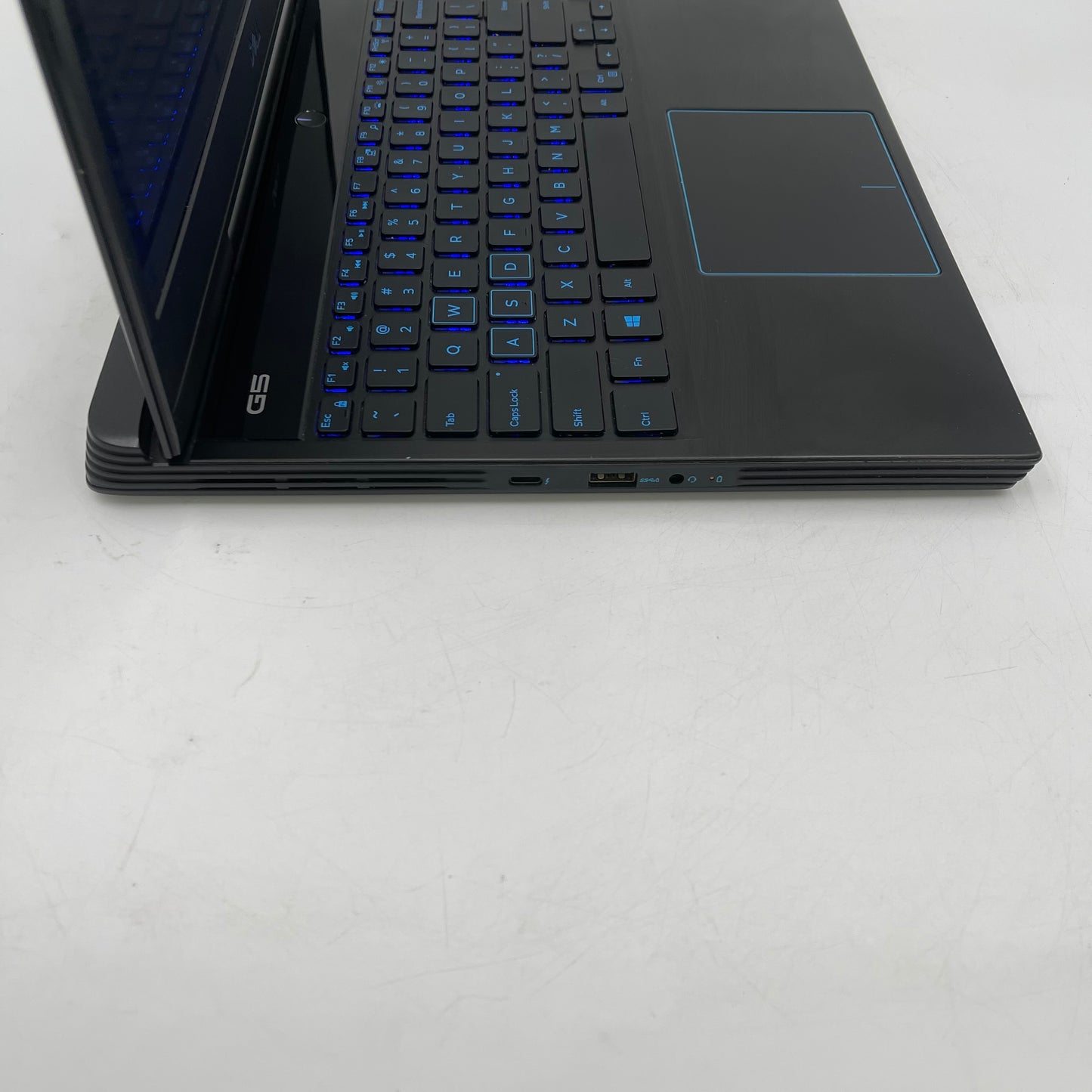 Dell G5 15.6" i7-9750H 2.6GHz 16GB RAM 256GB SSD 1TB HDD GeForce GTX 1660 Ti