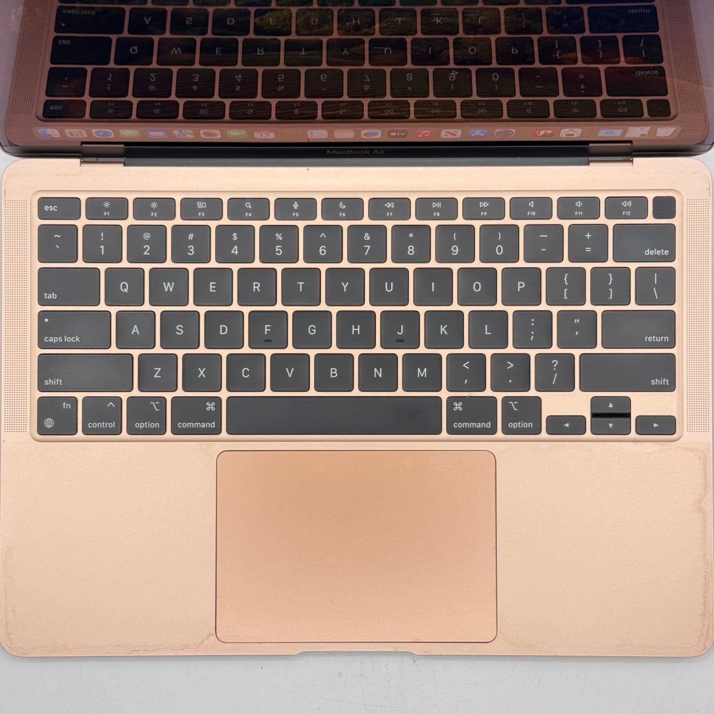 2020 Apple MacBook Air 13.3" M1 7C GPU 3.2GHz 8GB RAM 256GB SSD A2337