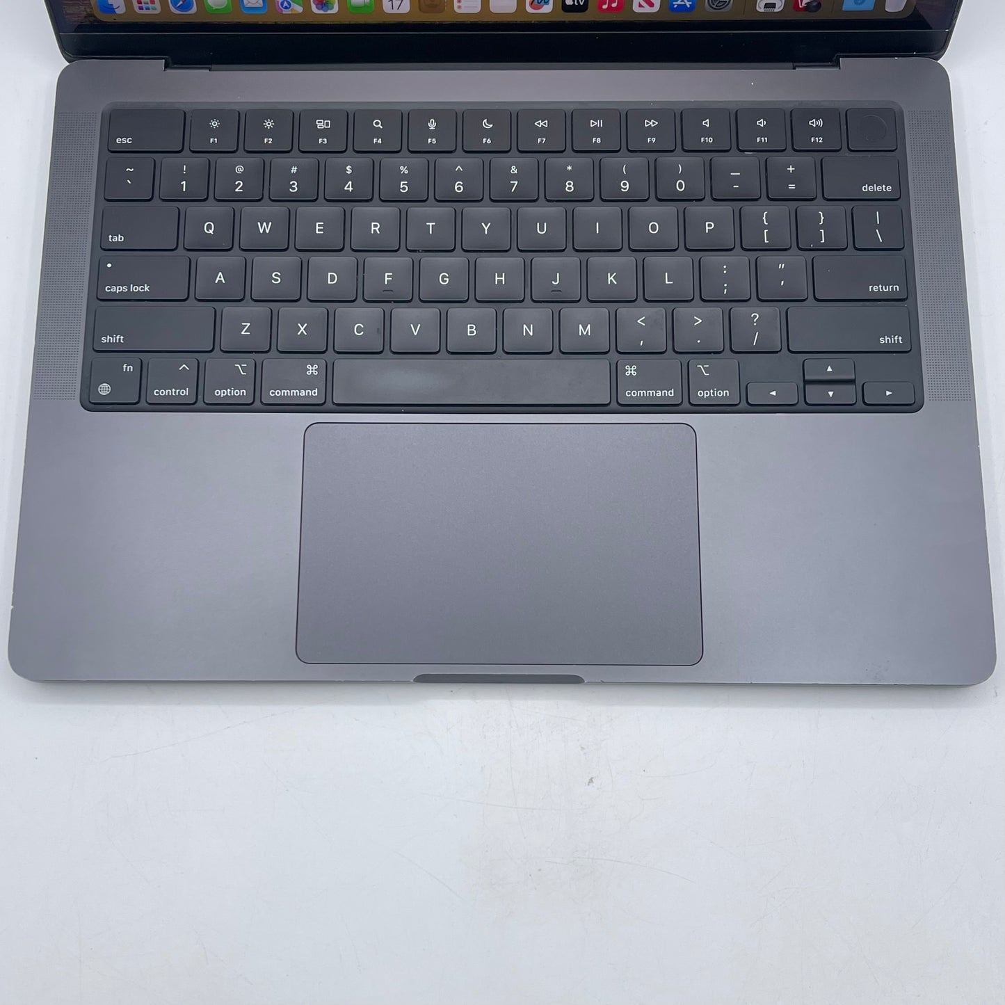 2023 Apple MacBook Pro 14" M3 Pro 14C GPU 4.0GHz 18GB RAM 512GB SSD A2992