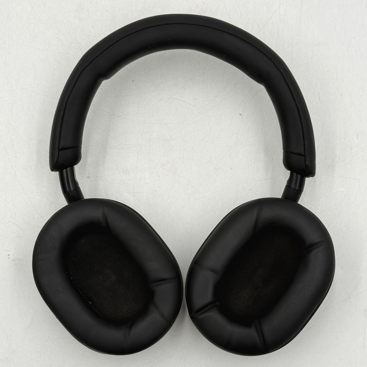 Sony WH-1000XM5 Noise-Cancelling Over-Ear Bluetooth Headphones Black YY2954