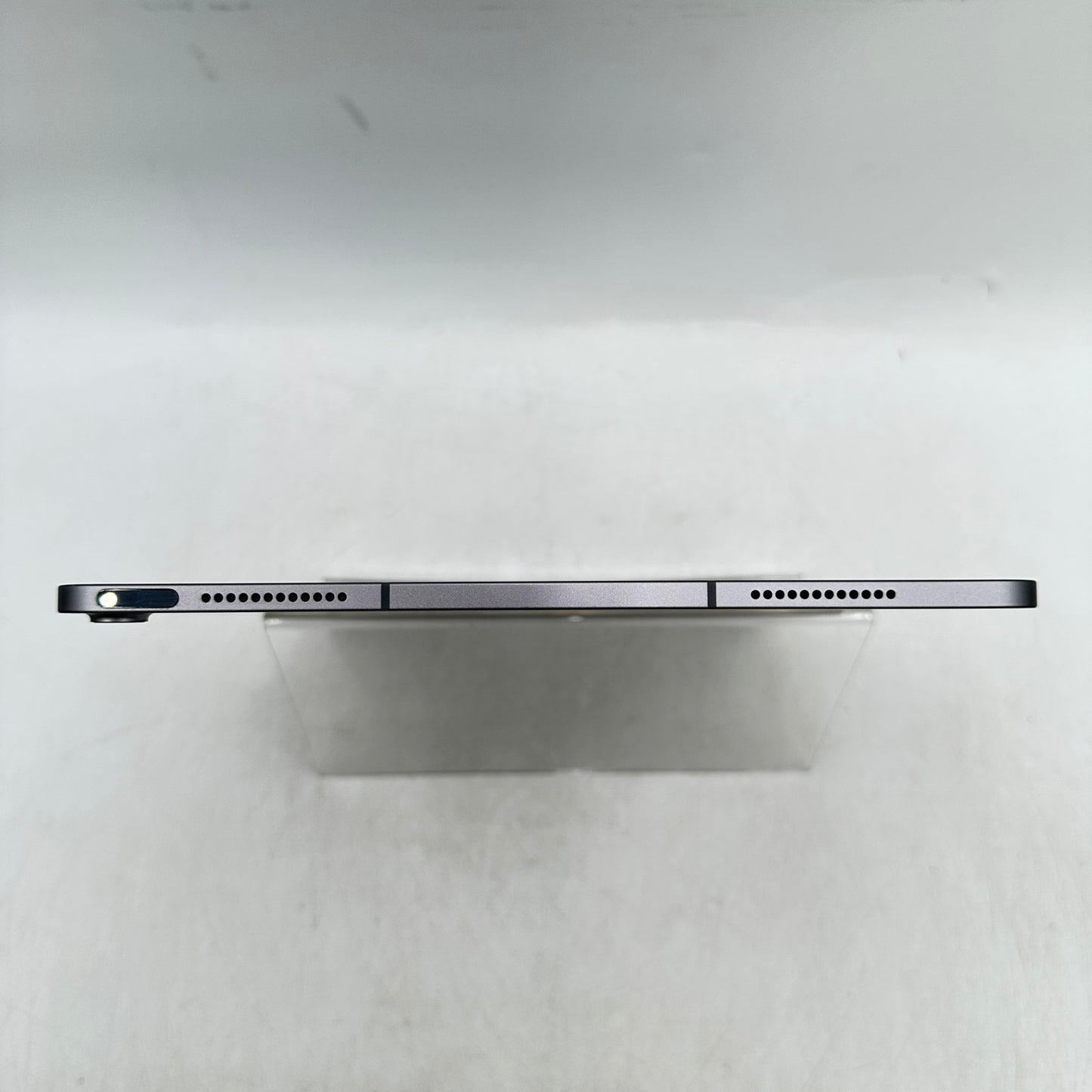 Unlocked Apple iPad Air 13" M2 512GB Space Gray MV703LL/A