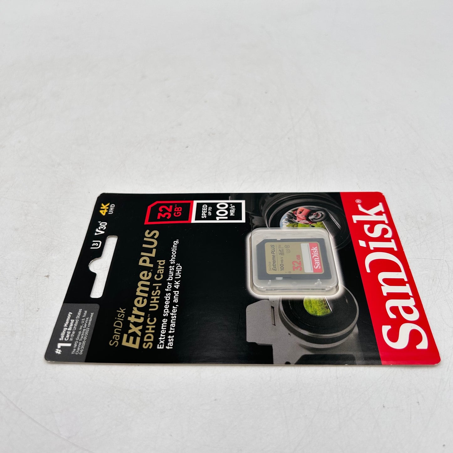New SanDisk Extreme Plus 32GB 100MB/s SDHC Card SDSDXWT-032-ANCIN