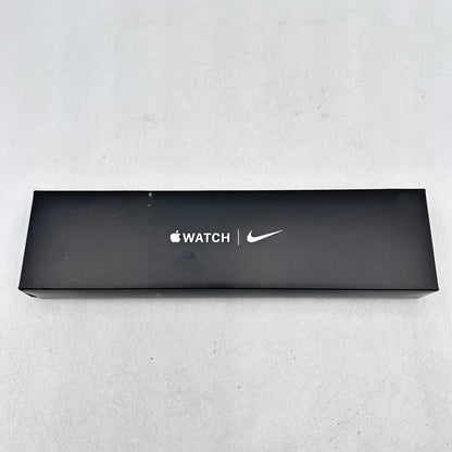 Factory Unlocked Apple Watch Nike Series 7 45MM Starlight Aluminum + Extras READ