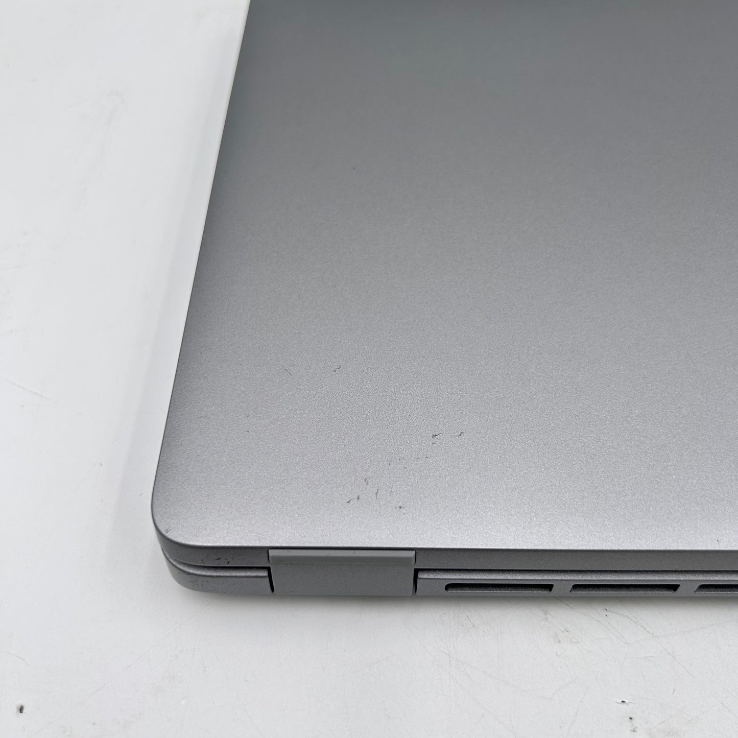 Dell Latitude 5450 14" Core Ultra 7 165U 1.7GHz 32GB RAM 512GB SSD