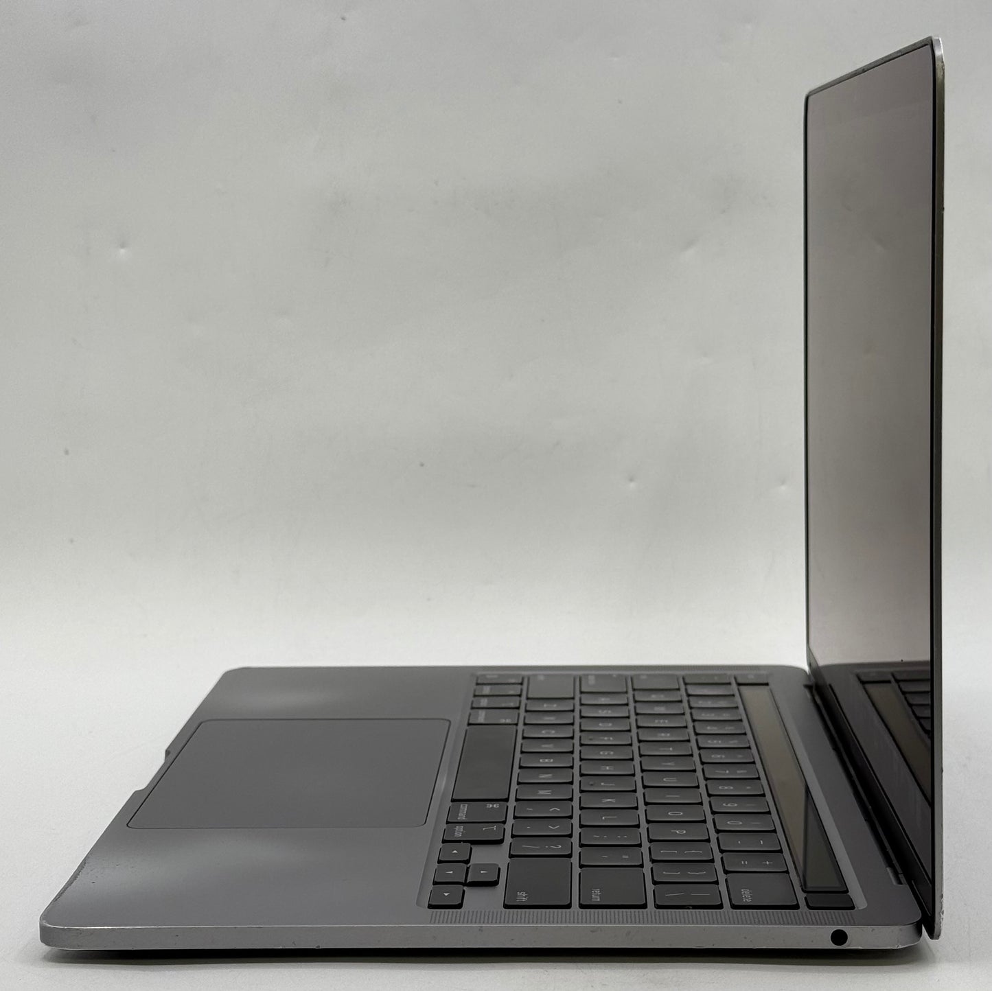 2020 Apple MacBook Pro 13.3" M1 8C GPU 3.2GHz 8GB RAM 512GB SSD A2338