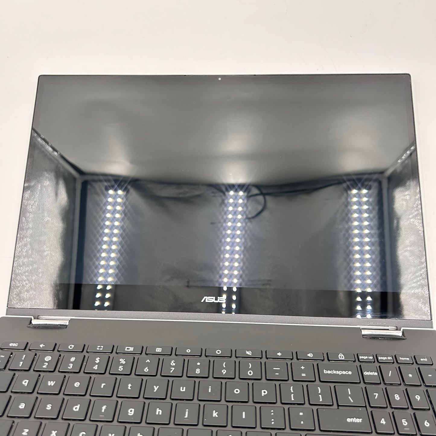 Asus Chromebook flip C536 C536EA-BI3T3 15.6" i3-1115G4 3.0GHz 8GB RAM 128GB SSD
