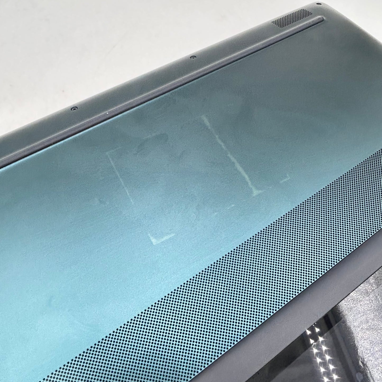 Alienware 18 Area 51 Core Ultra 9 275HX 2.7GHz 32GB 2TB SSD GeForce RTX 5070 Ti