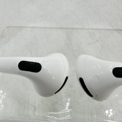 Apple AirPods 4th Gen with Charging Case A3053 A3050 A3058 MXP93LL/A