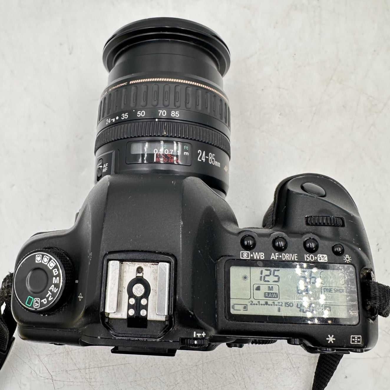 Canon EOS 5D Mark II 21.1MP Digital SLR Camera 230385 SC FAIR w/ Lens READ