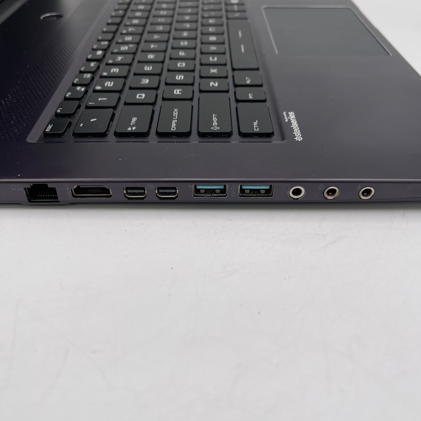 Broken MSI MS-1771 i7-4700HQ 2.4GHz 16GB RAM 128GB SSD 750GB HDD GTX 765M Bad Battery
