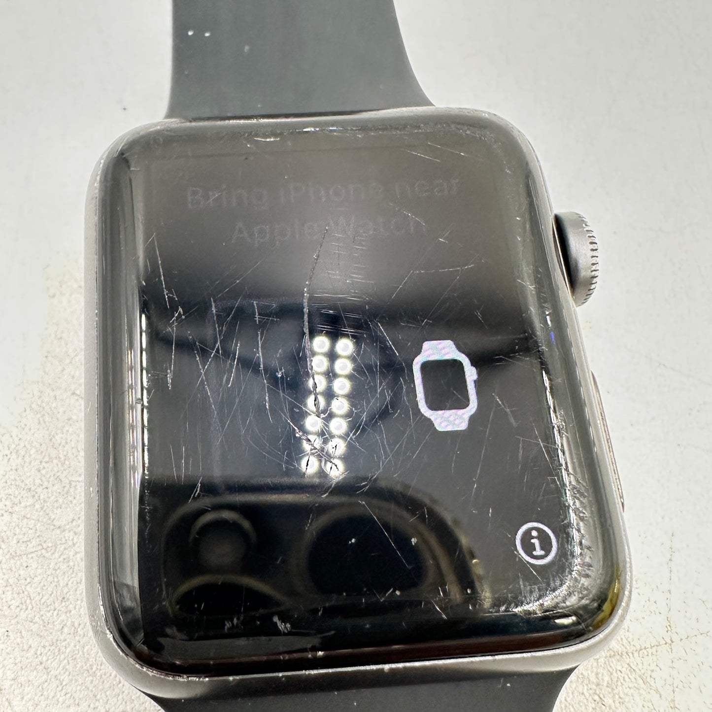 Broken Unlocked Apple Watch Series 3 42MM Aluminum A1861 READ