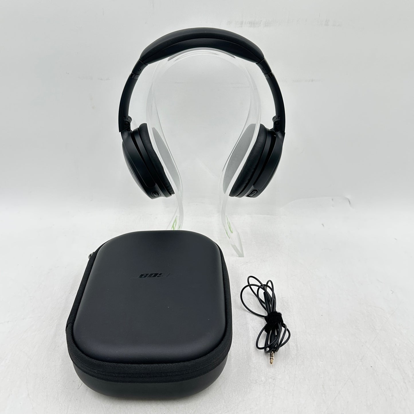 Bose QuietComfort 45 Black Over-Ear Noise-Cancelling Bluetooth Headphones  437310
