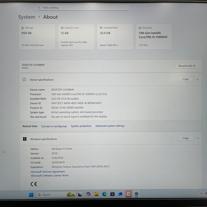 Lenovo LEGION PRO 7 16" i9-13900HX 2.2GHz 32GB RAM 1TB GeForce RTX 4080 Hard Press Keyboard