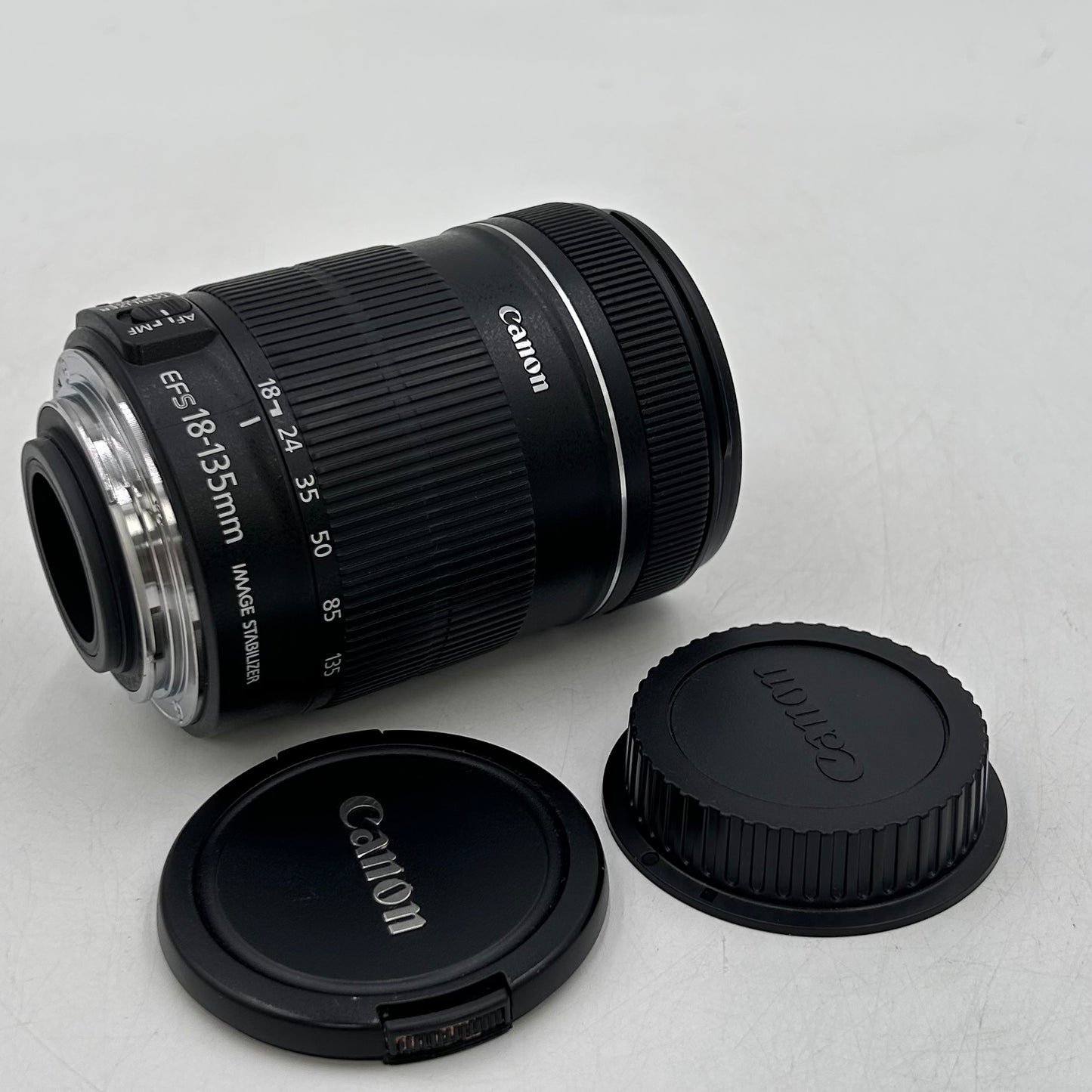 Canon EF-S Macro 18-135mm f/3.5-5.6 IS Zoom Lens