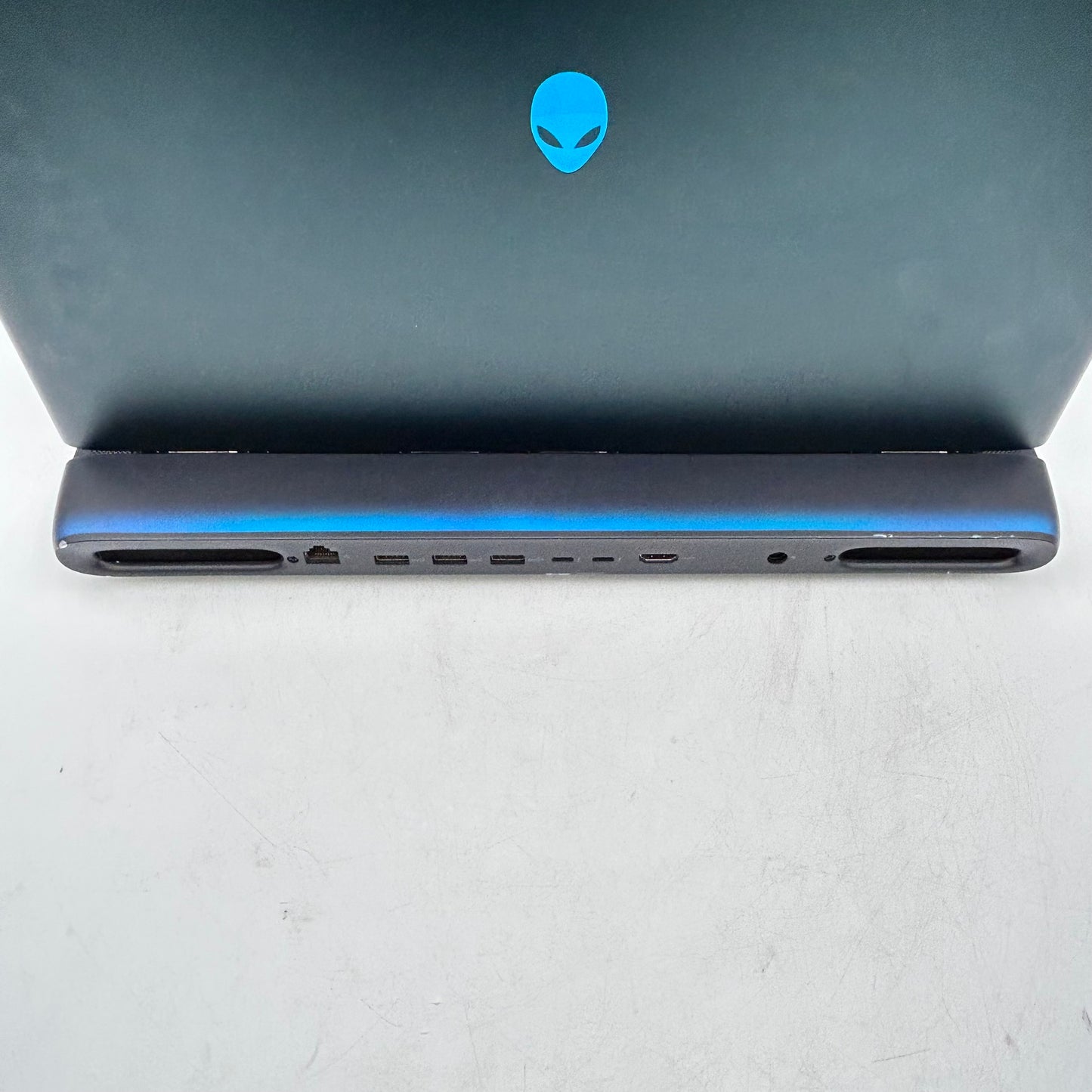 Alienware 18 Area 51 Core Ultra 9 275HX 2.7GHz 32GB 2TB SSD GeForce RTX 5070 Ti