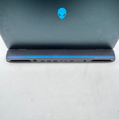 Alienware 18 Area 51 Core Ultra 9 275HX 2.7GHz 32GB 2TB SSD GeForce RTX 5070 Ti