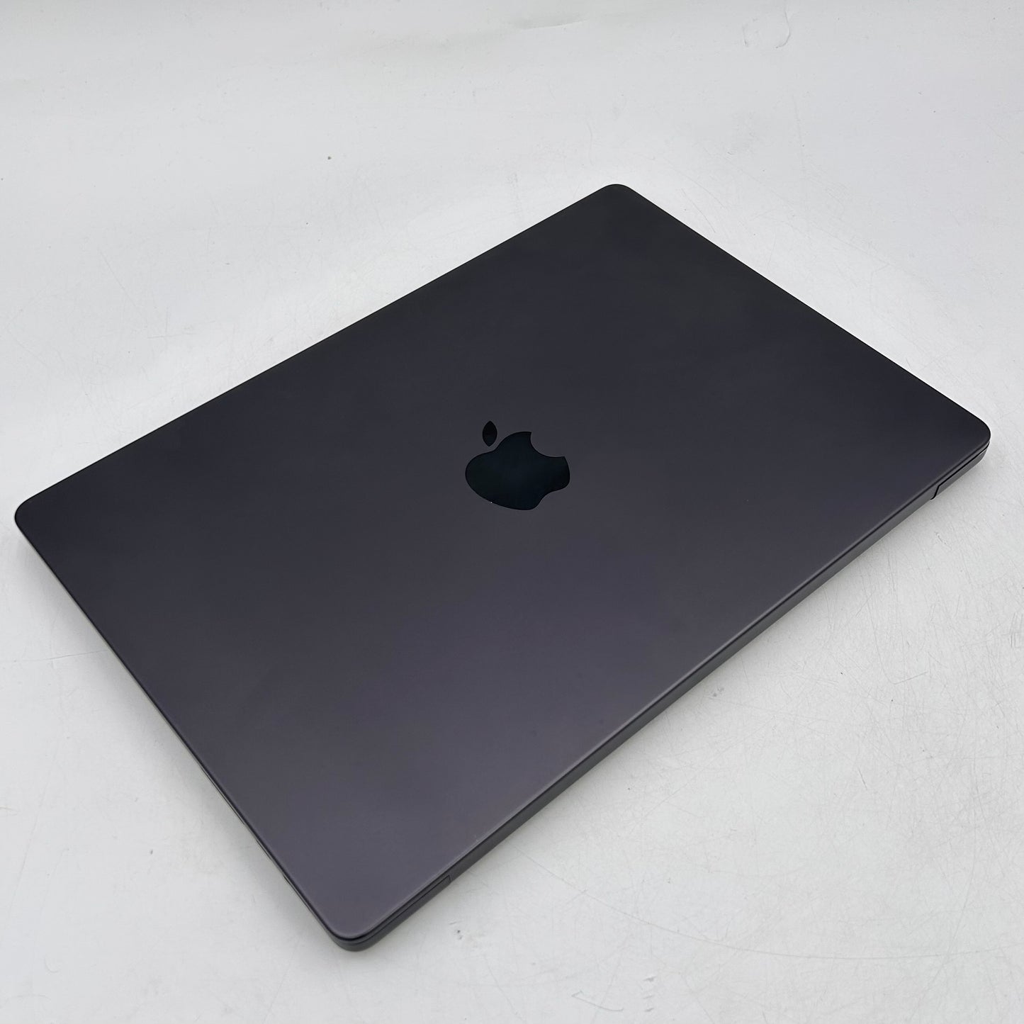 2023 Apple MacBook Pro 14" M3 Pro 14C GPU 4.0GHz 18GB RAM 512GB SSD A2992
