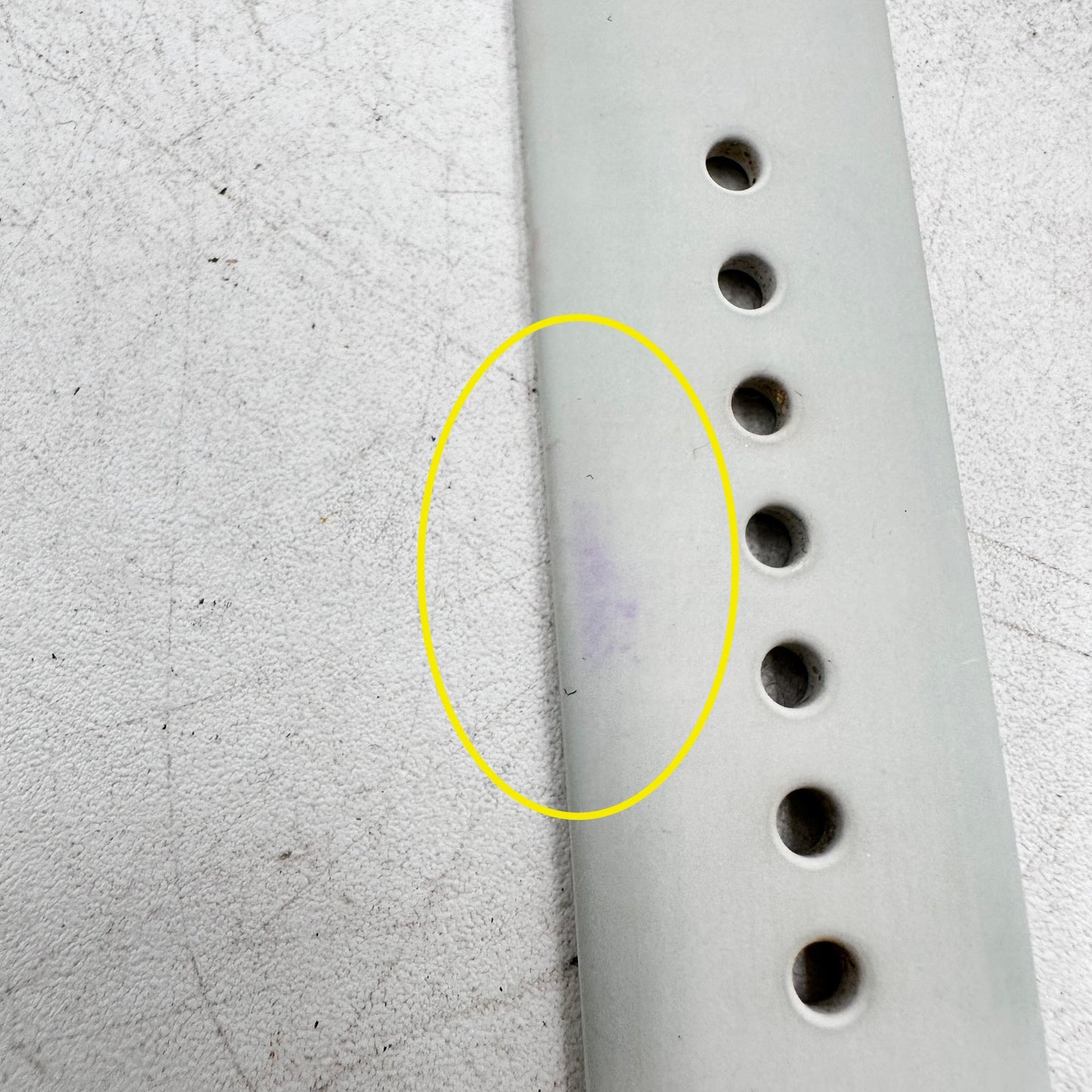 Unlocked Apple Watch SE 2nd Gen 44MM Silver Aluminum White Sport Band MNU63LL/A