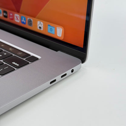 2019 Apple MacBook Pro 16" i9 2.4GHz 32GB RAM 1TB SSD Silver A2141