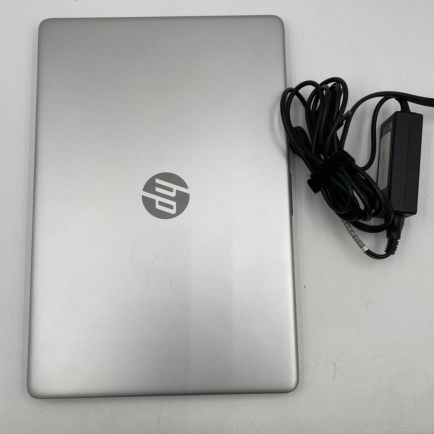 HP Laptop 15-dy2073dx 15.6" i7-1165G7 2.8GHz 16GB RAM 512GB SSD