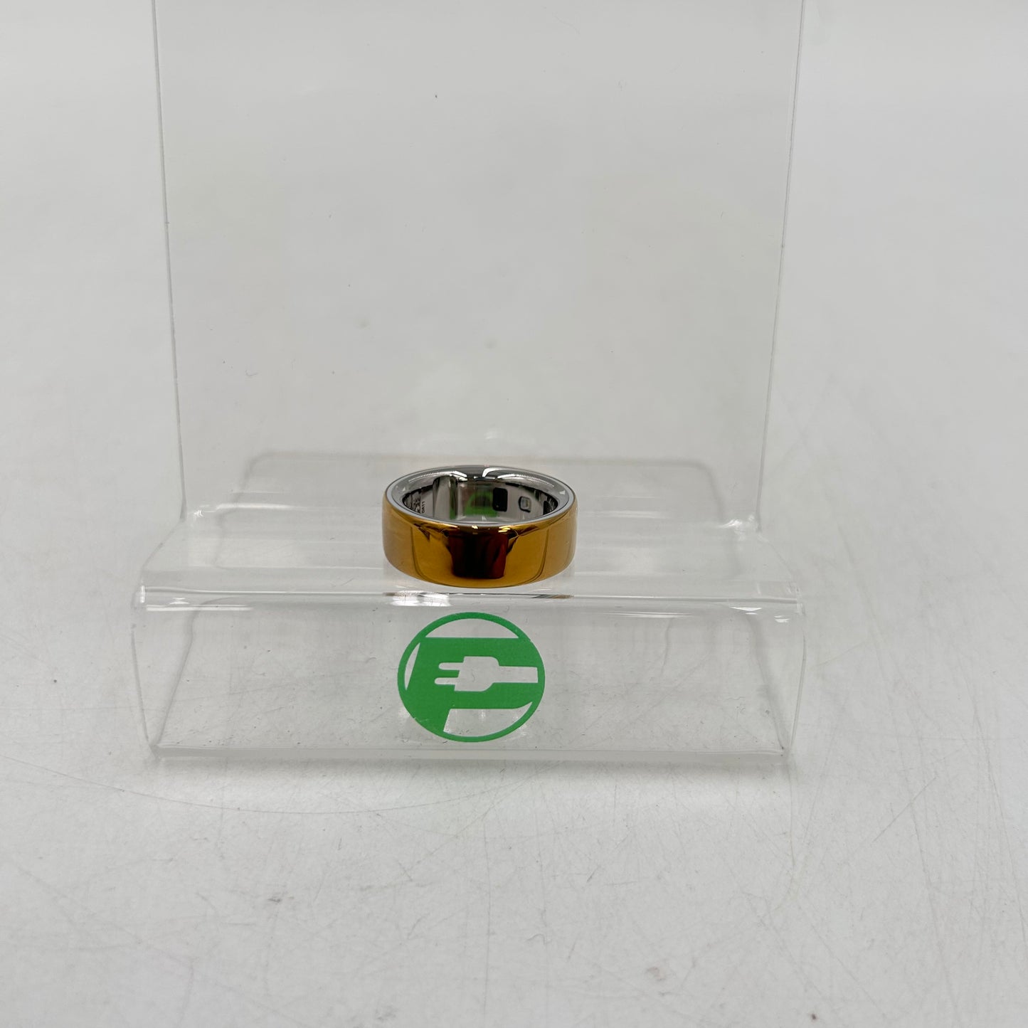 Oura Ring 4 Smart Ring Gold Size 9  JZ90-54216-09