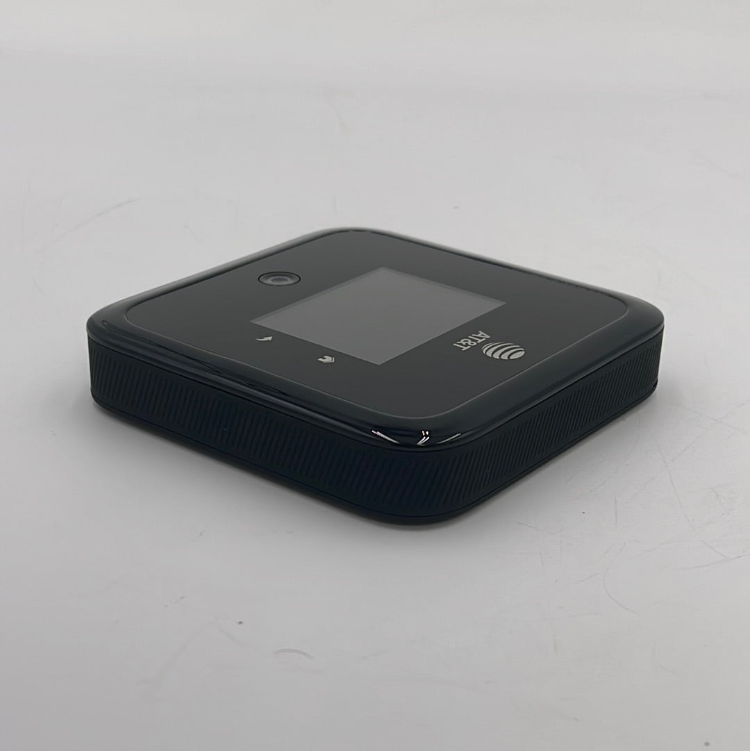 NETGEAR - Nighthawk 5G Mobile Hotspot - MR5100