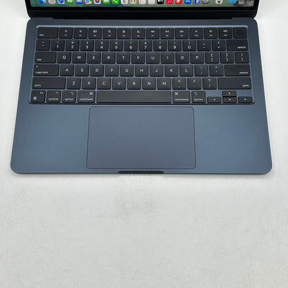 2024 Apple Macbook Air 13.6" M3 8C GPU 4.0GHz 8GB RAM 256GB SSD A3113