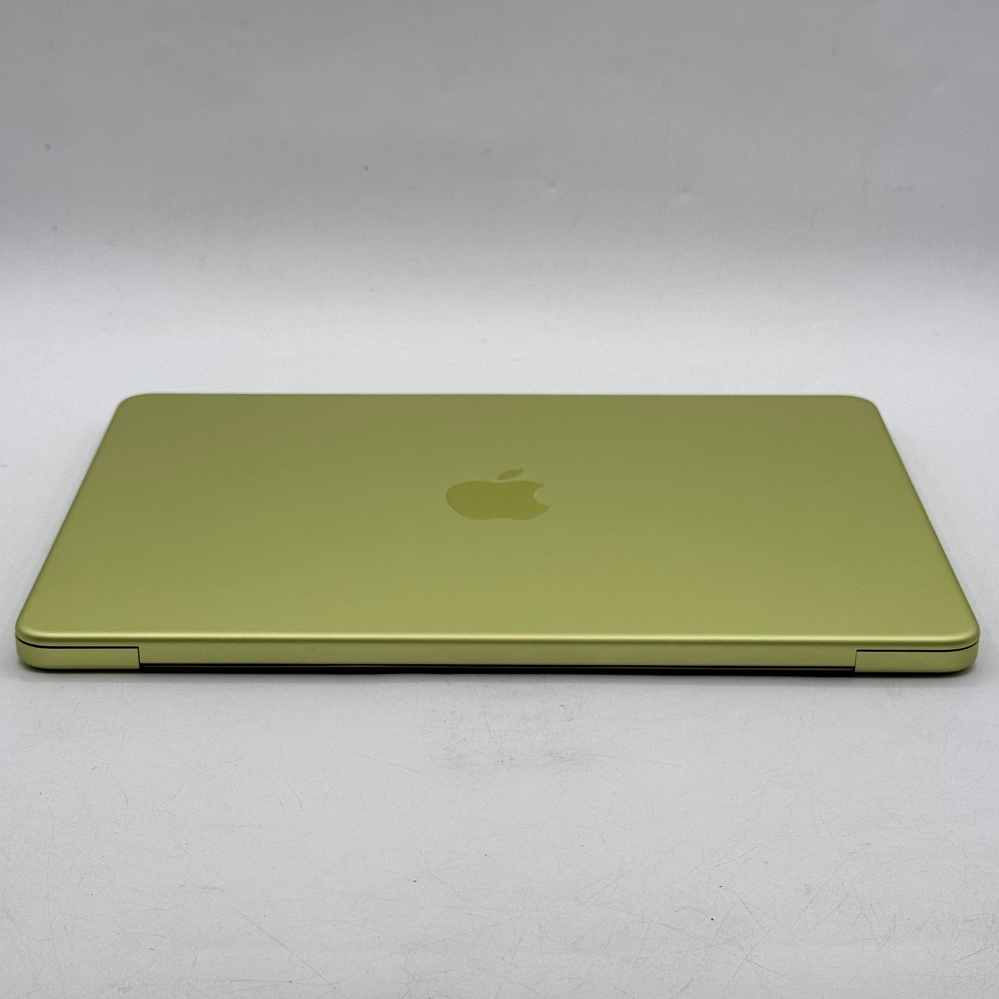2026 Apple MacBook Neo 13" A18 Pro 5C GPU 4.0GHz 8GB RAM 256GB SSD MHFD4LL/A
