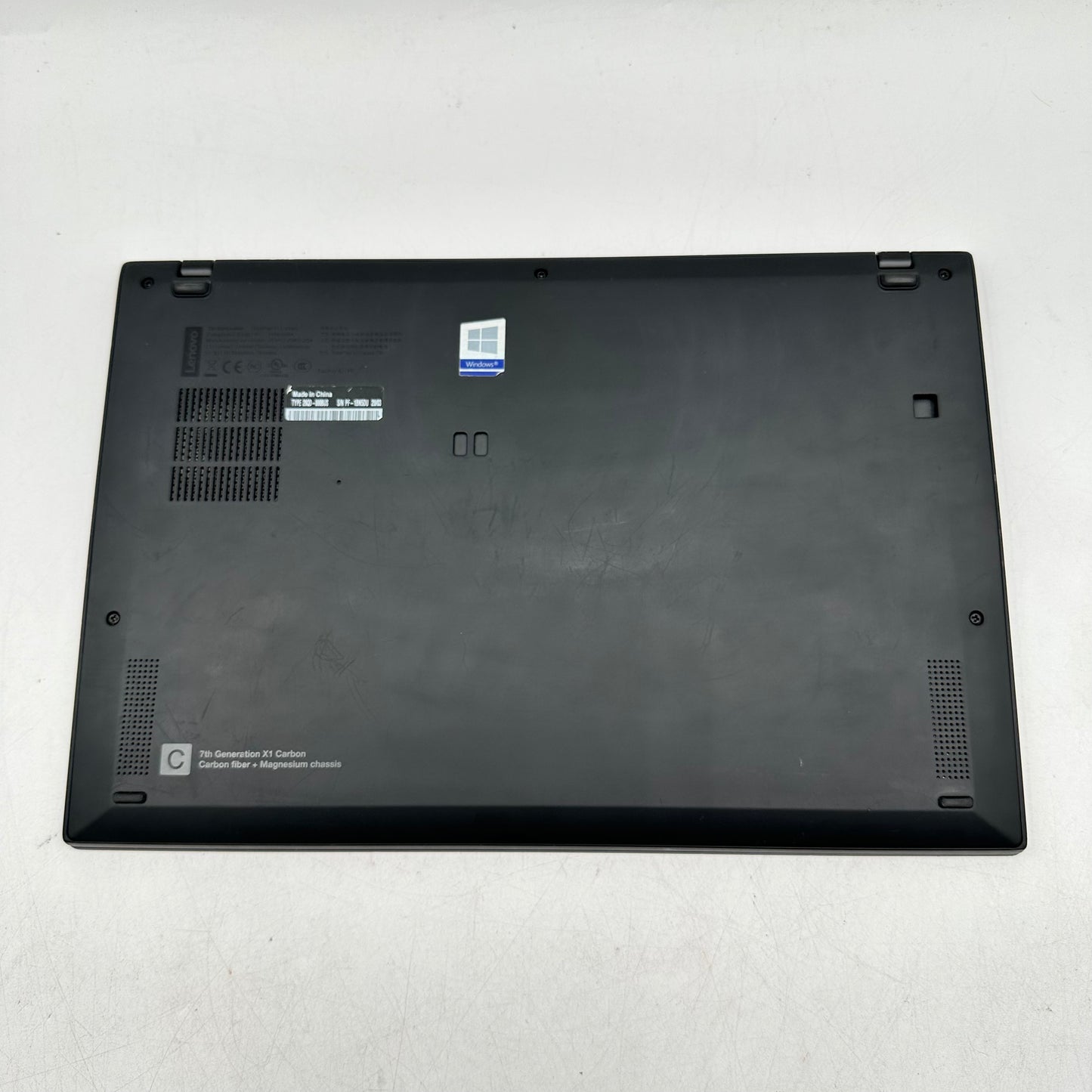 Lenovo ThinkPad X1 Carbon 7th Gen 20QD 14" i5-8265U 1.6GHz 8GB RAM 256GB SSD