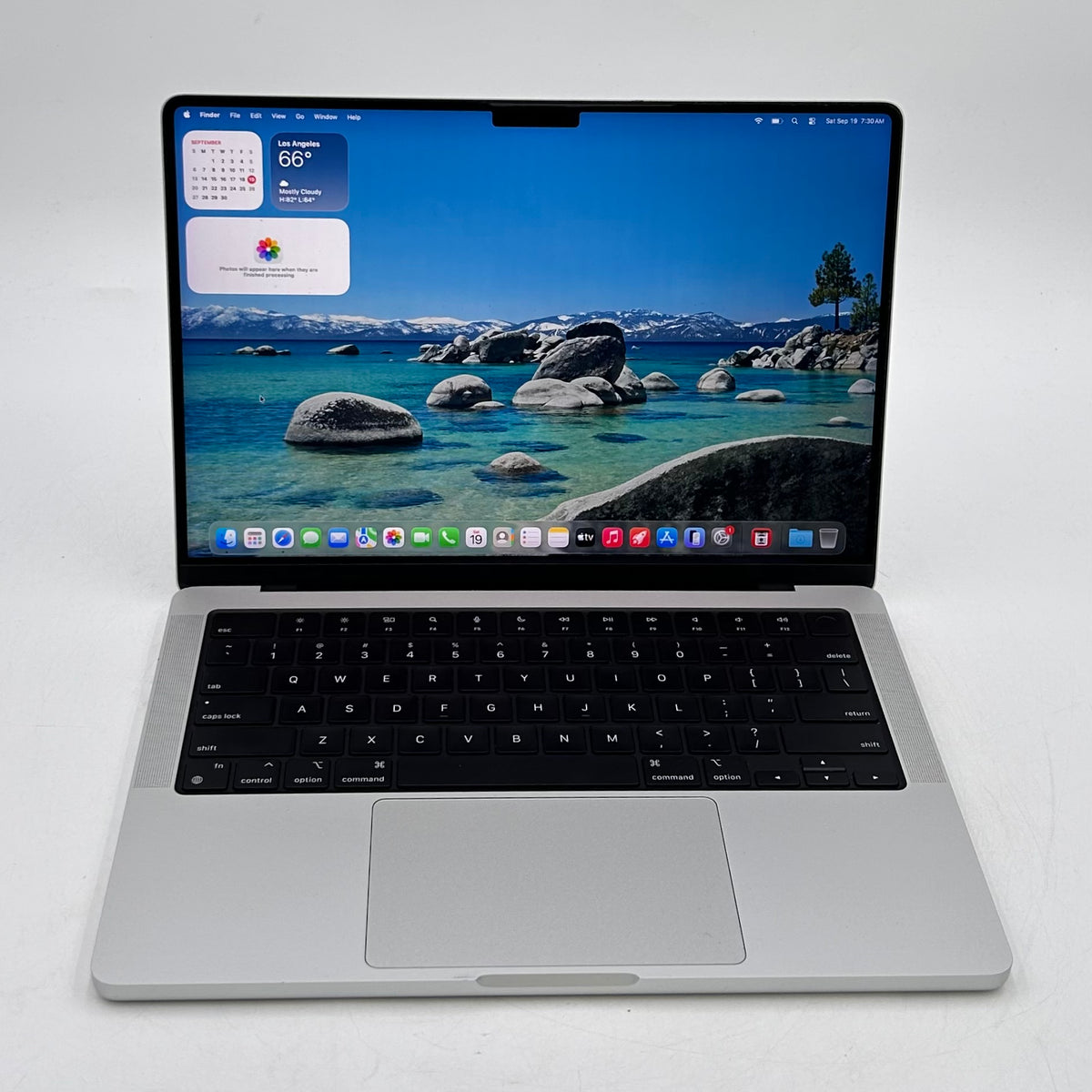 2023 Apple MacBook Pro 14" M3 8C GPU 4.0GHz 8GB RAM 512GB SSD A2918
