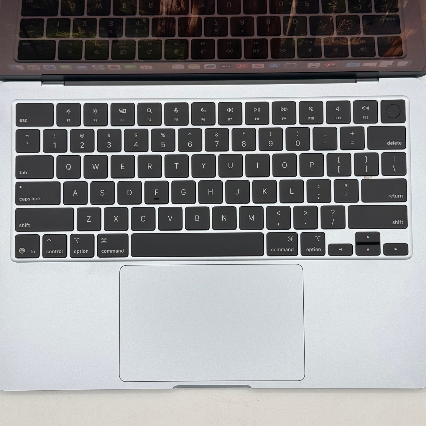 2025 Apple MacBook Air 13" M4 8C GPU 4.5GHz 16GB RAM 256GB SSD A3240
