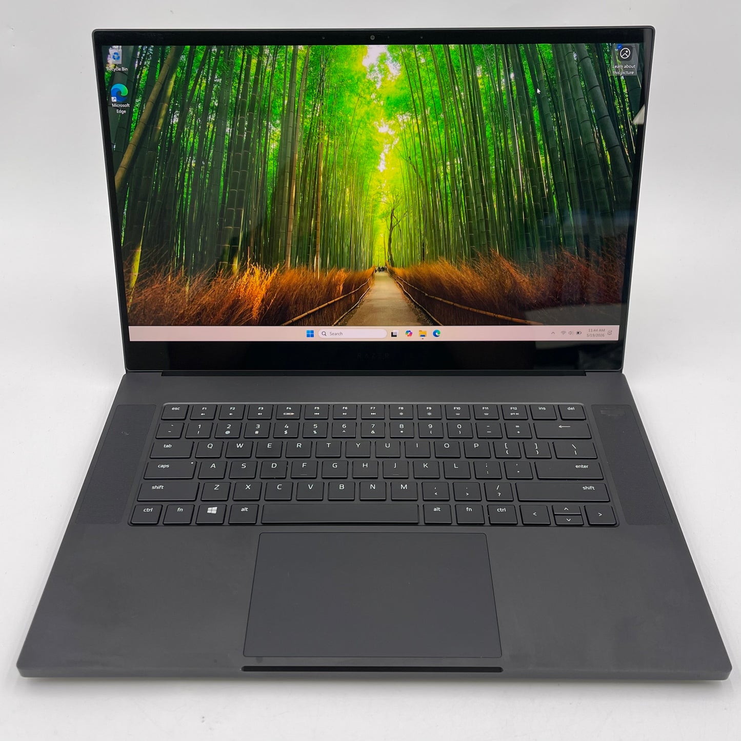 Razer Blade 15 i7-10875H 2.3GHz 40GB RAM 1TB SSD GeForce RTX 2080 Super Max-Q