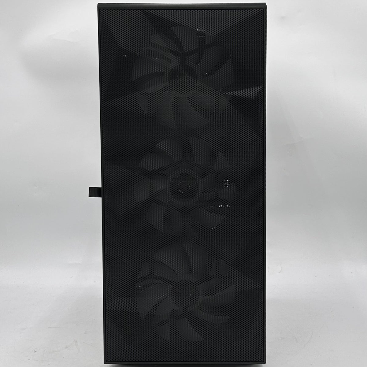 Skytech Gaming ONYX Ryzen 7 5700 16GB RAM 1TB SSD GeForce RTX 5060 Gaming PC