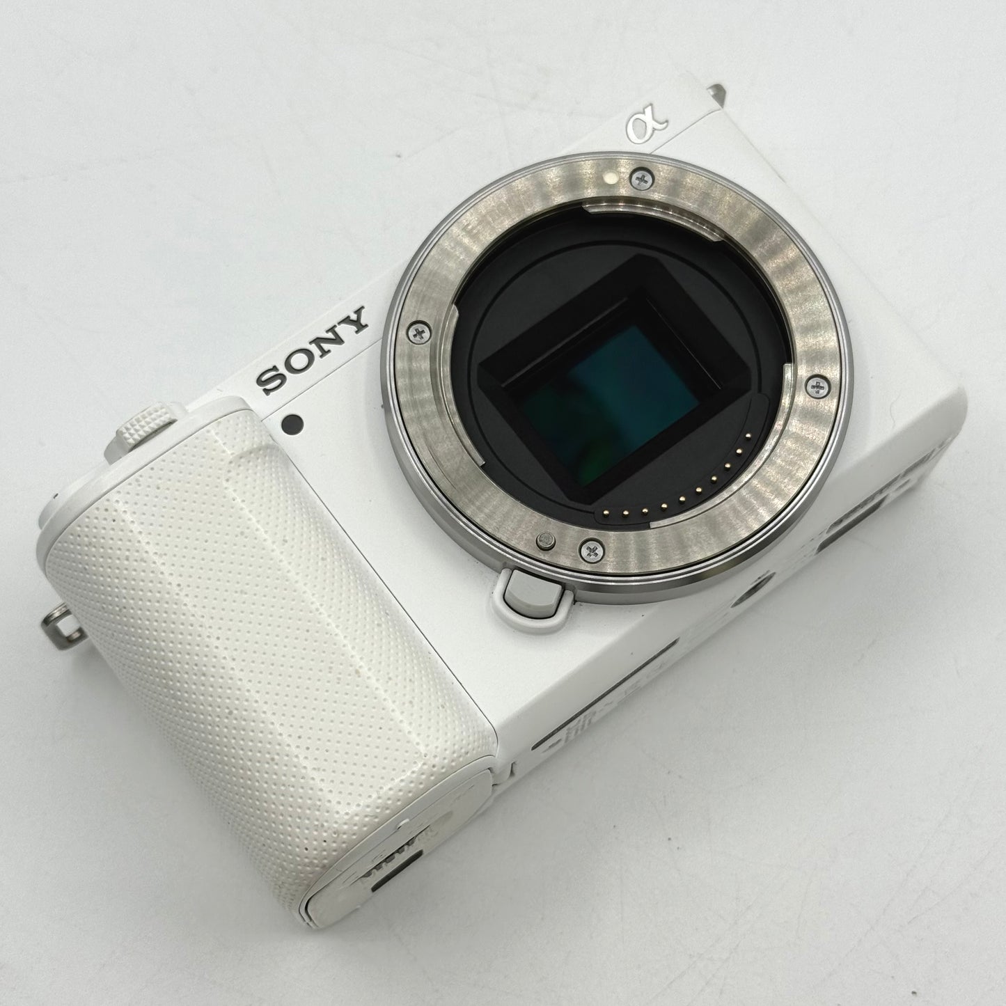Sony ZV-E10 24.2MP Mirrorless Interchangeable Lens Camera With SLR Magic 50mm Lens