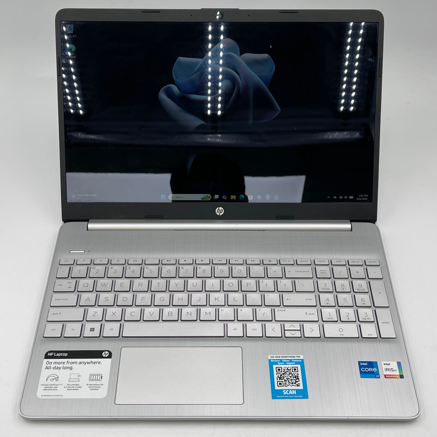 HP Laptop 15-dy2073dx 15.6" i7-1165G7 2.8GHz 16GB RAM 512GB SSD