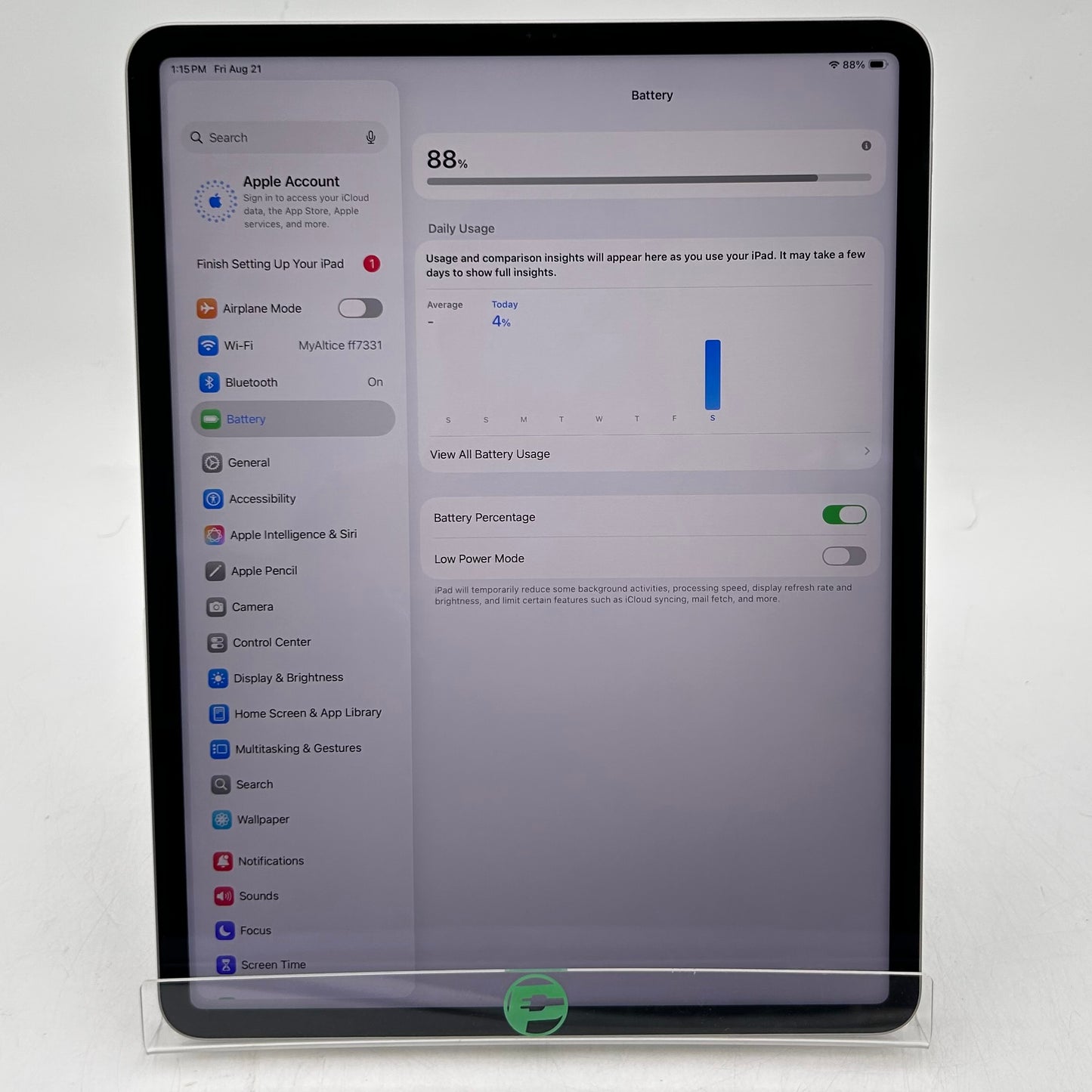 WiFi Only Apple iPad Pro 12.9" 6th Gen 128GB Space Gray MNXP3LL/A