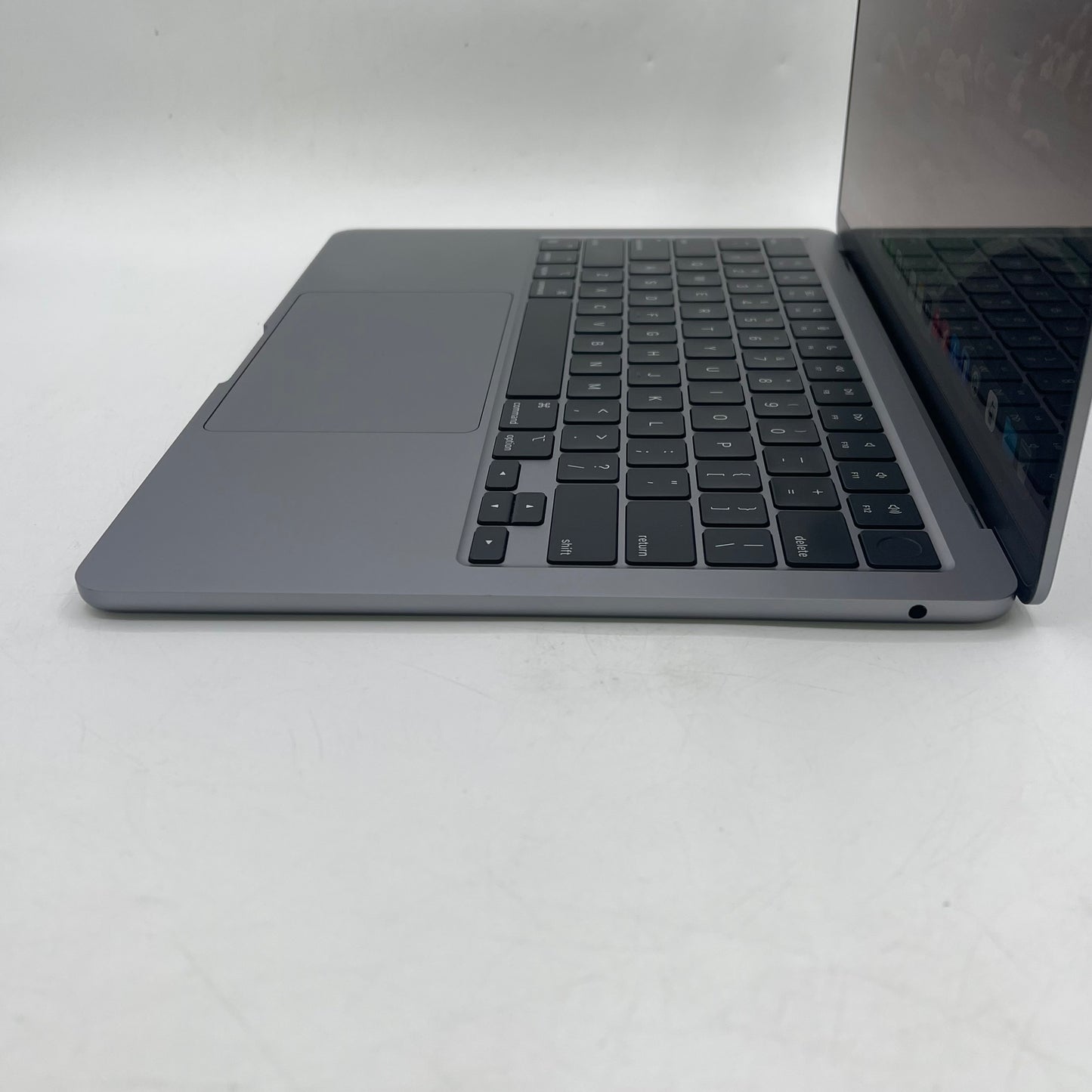 2022 Apple MacBook Air 13.6" M2 8C GPU 3.5GHz 8GB RAM 256GB SSD A2681 Apple Care+