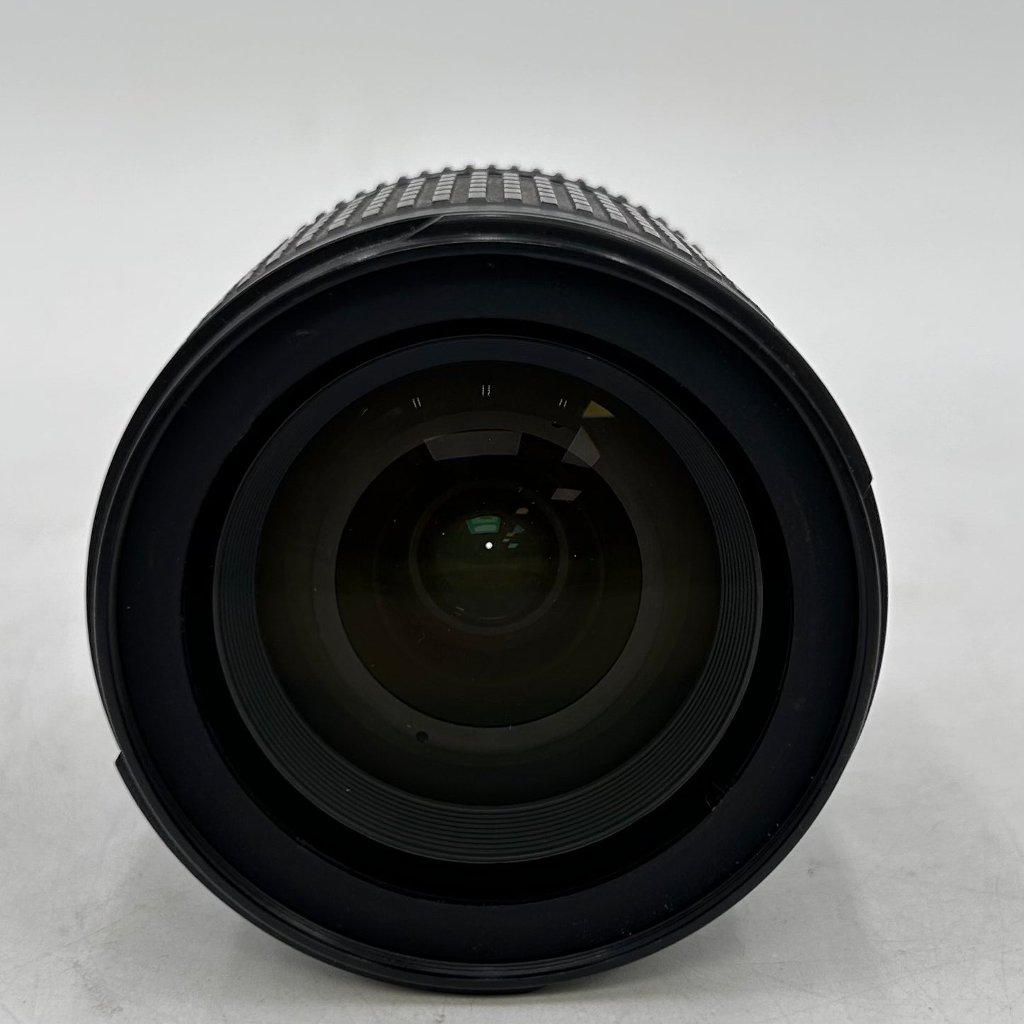 Nikon AF-S DX NIKKOR 18-135mm f/3.5-5.6 Auto & Manual Lens F