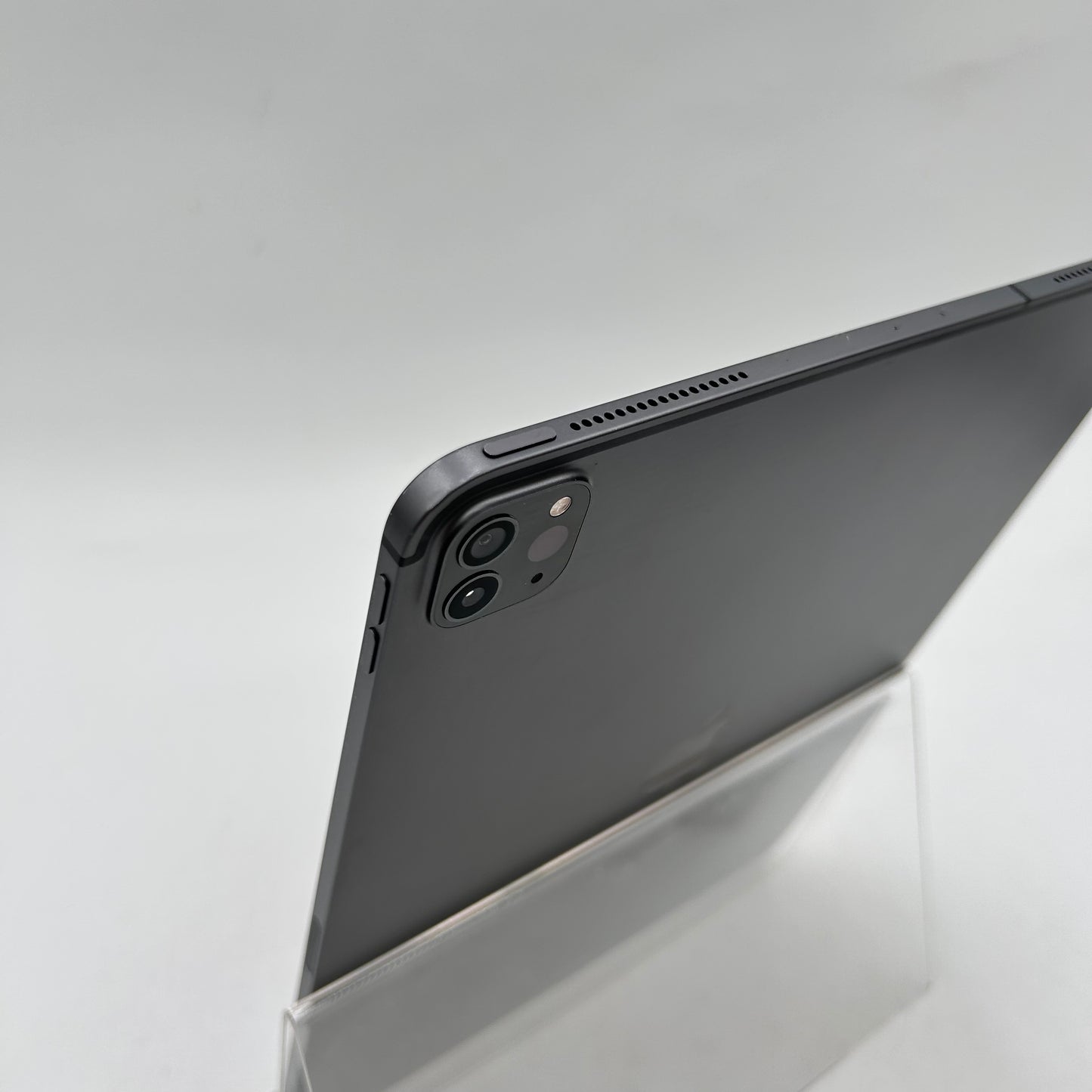 Factory Unlocked Apple iPad Pro 12.9" 4th Gen 1TB Space Gray NXG22LL/A Read