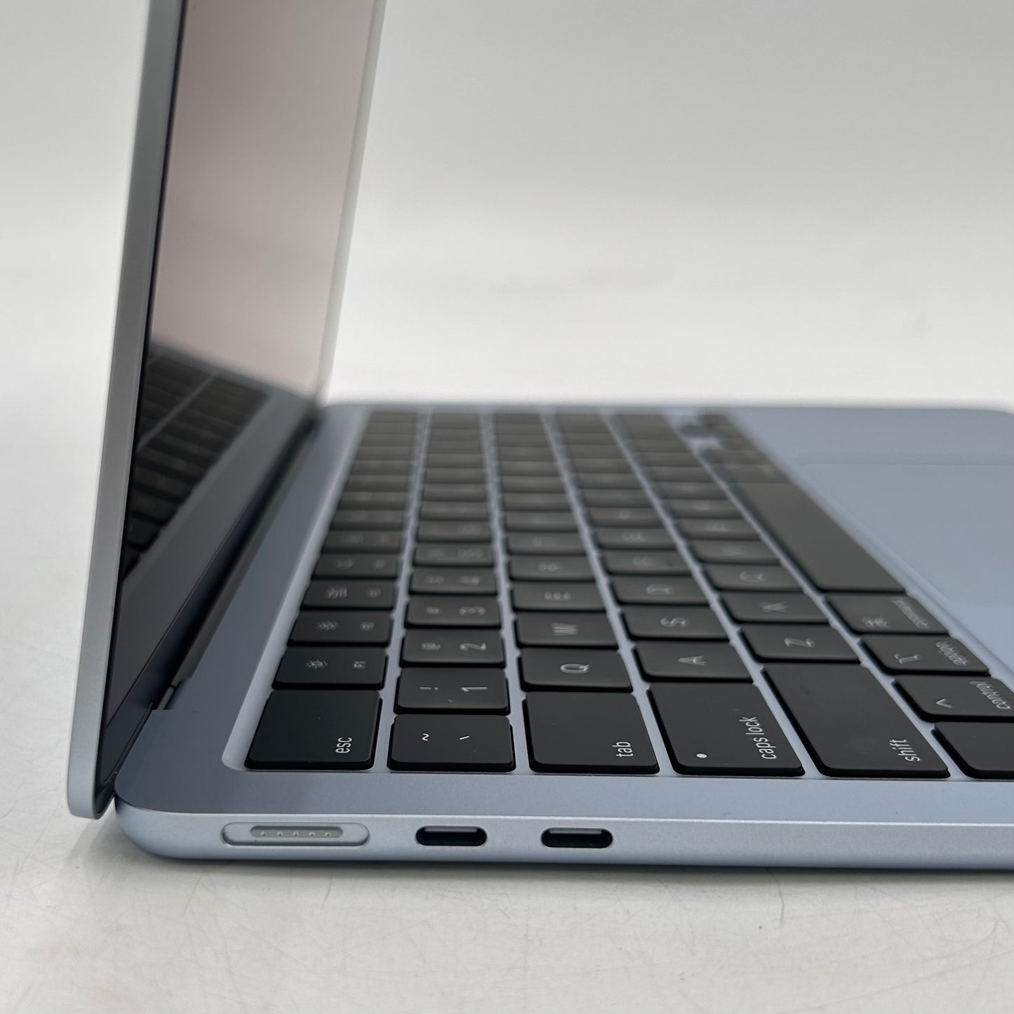 2025 Apple MacBook Air 13" M4 8C GPU 4.5GHz 16GB RAM 256GB SSD MC6T4LL/A