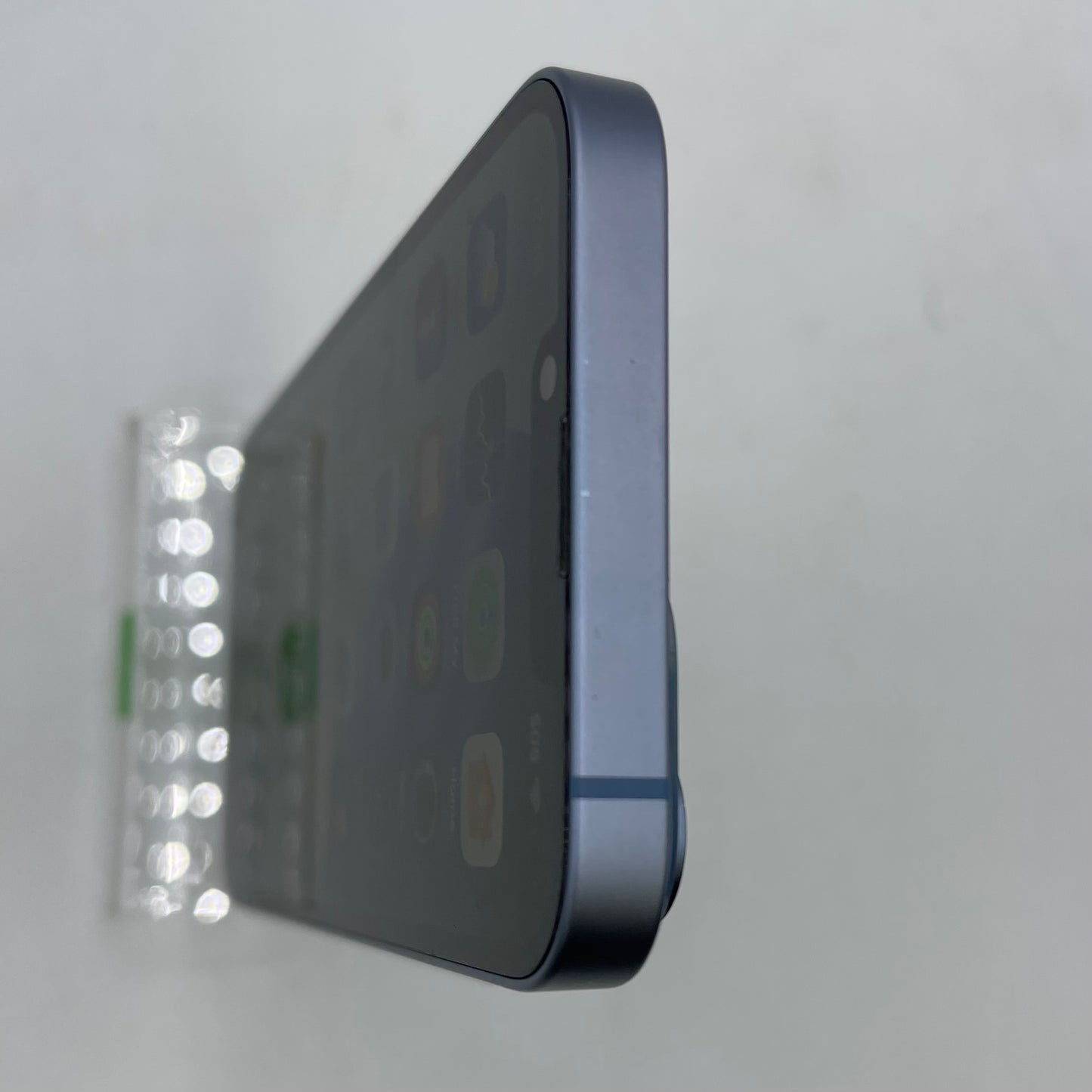 Factory Unlocked Apple iPhone 14 256GB Blue MPWM3LL/A