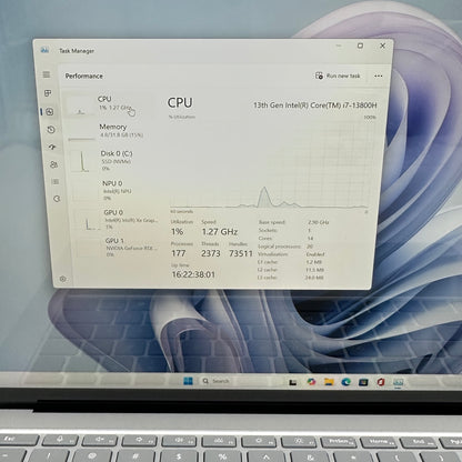 Microsoft Surface Laptop Studio 2 2029 i7-13700H 2.9GHz 32GB RAM 1TB SSD RTX4050